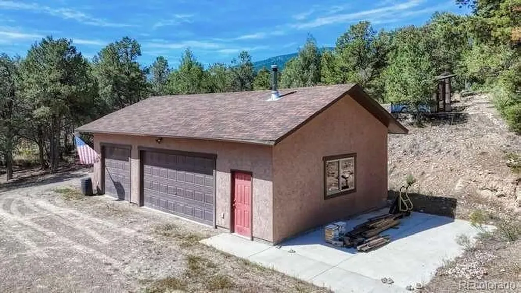 990 Hamilton Creek Road Coaldale CO 81222