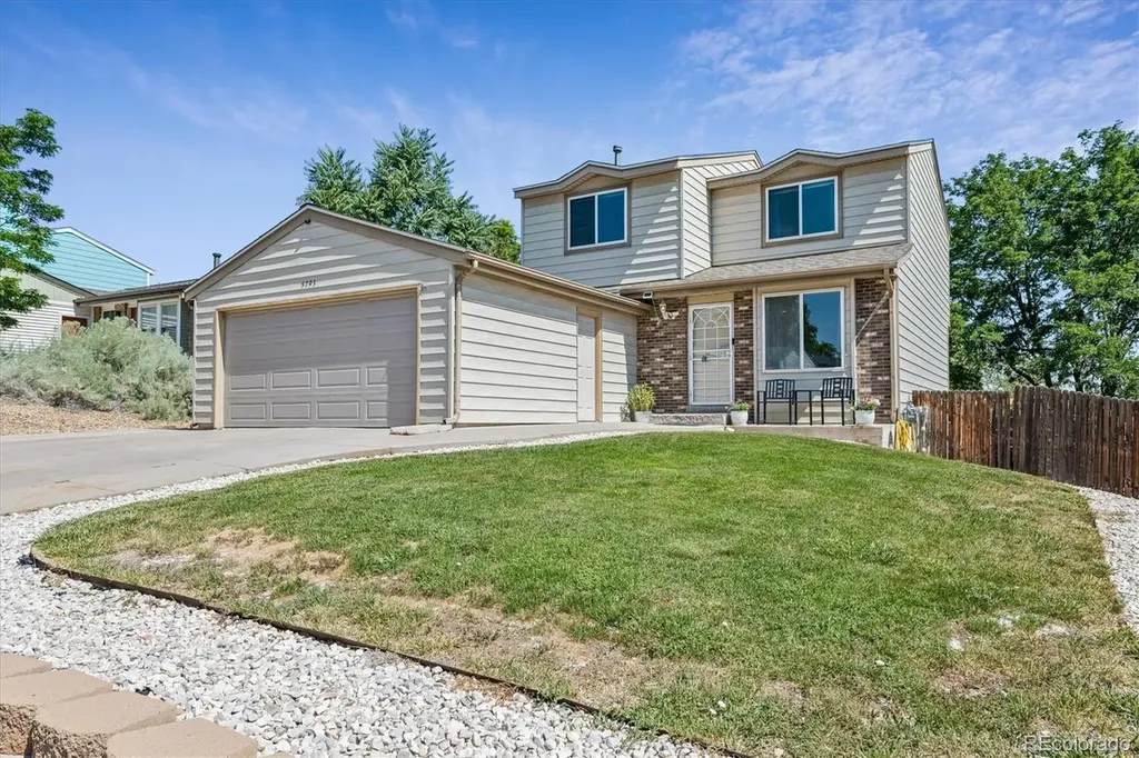 5793 W 75th Avenue Arvada CO 80003