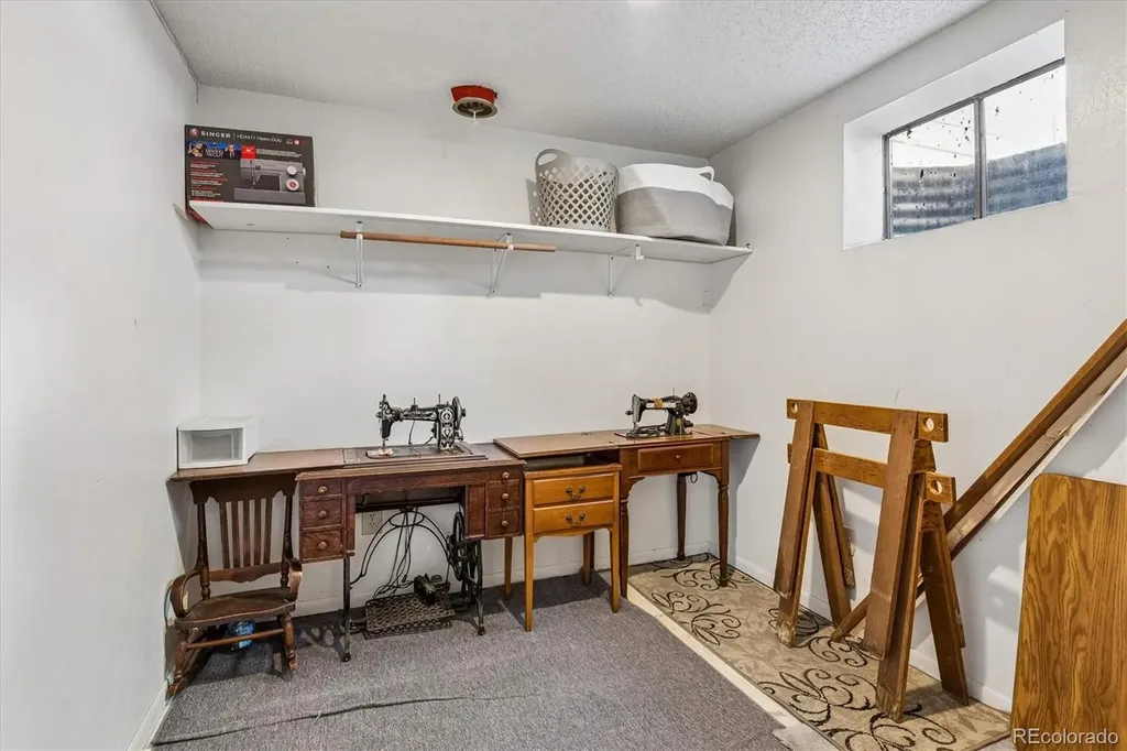 5793 W 75th Avenue Arvada CO 80003