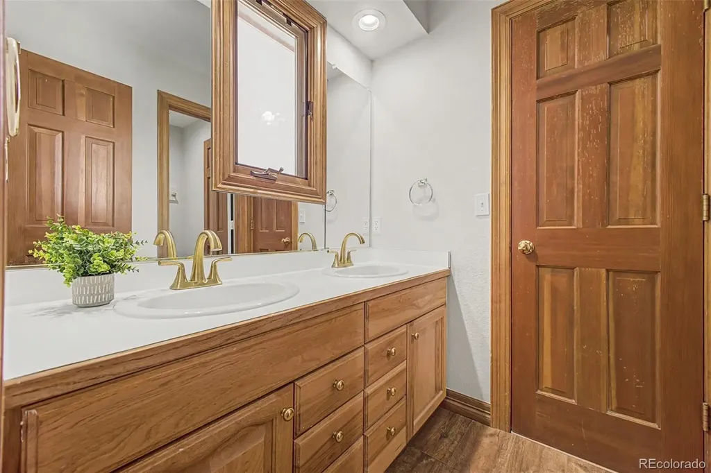 26384 E Otero Drive Aurora CO 80016