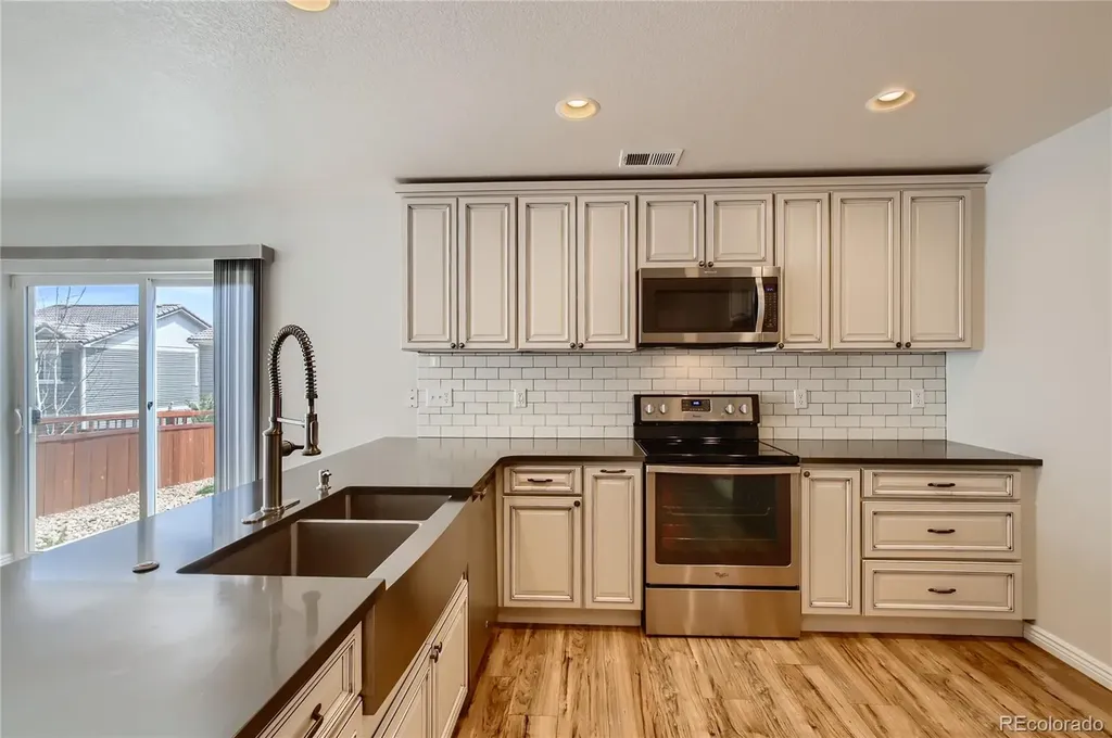 2402 S Quartz Street Castle Rock CO 80109
