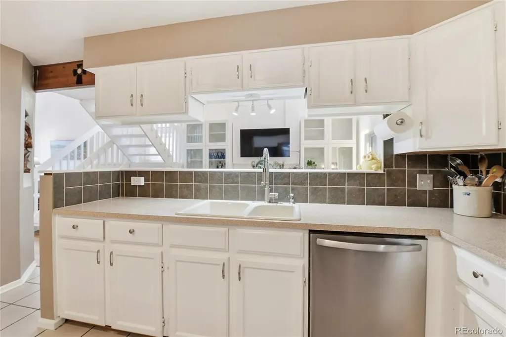 7903 S Garrison Way Littleton CO 80128