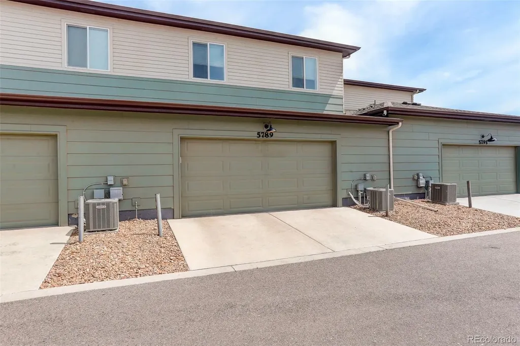 5789 Champlain Drive Timnath CO 80547
