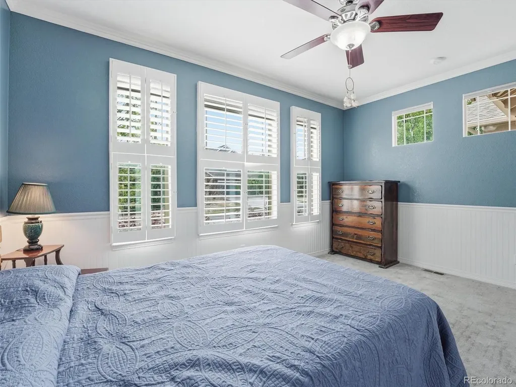 6945 S Robertsdale Way Aurora CO 80016