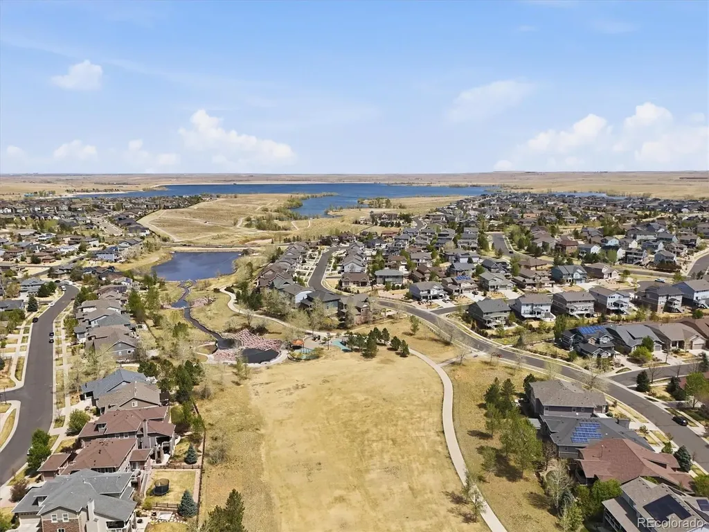 6945 S Robertsdale Way Aurora CO 80016