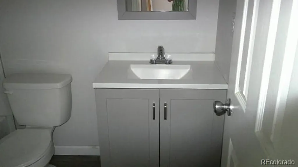 1064 Chambers Court Aurora CO 80011