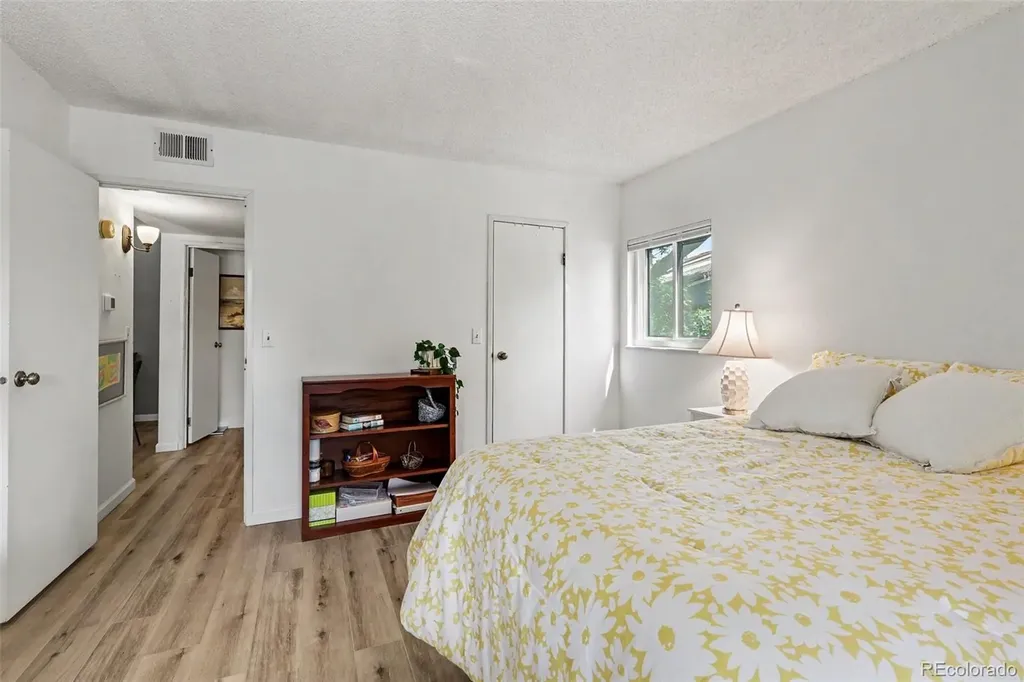8335 Fairmount Drive Denver CO 80247