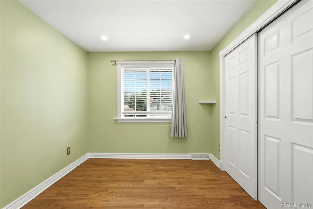 7705 E Napa Place Denver CO 80237