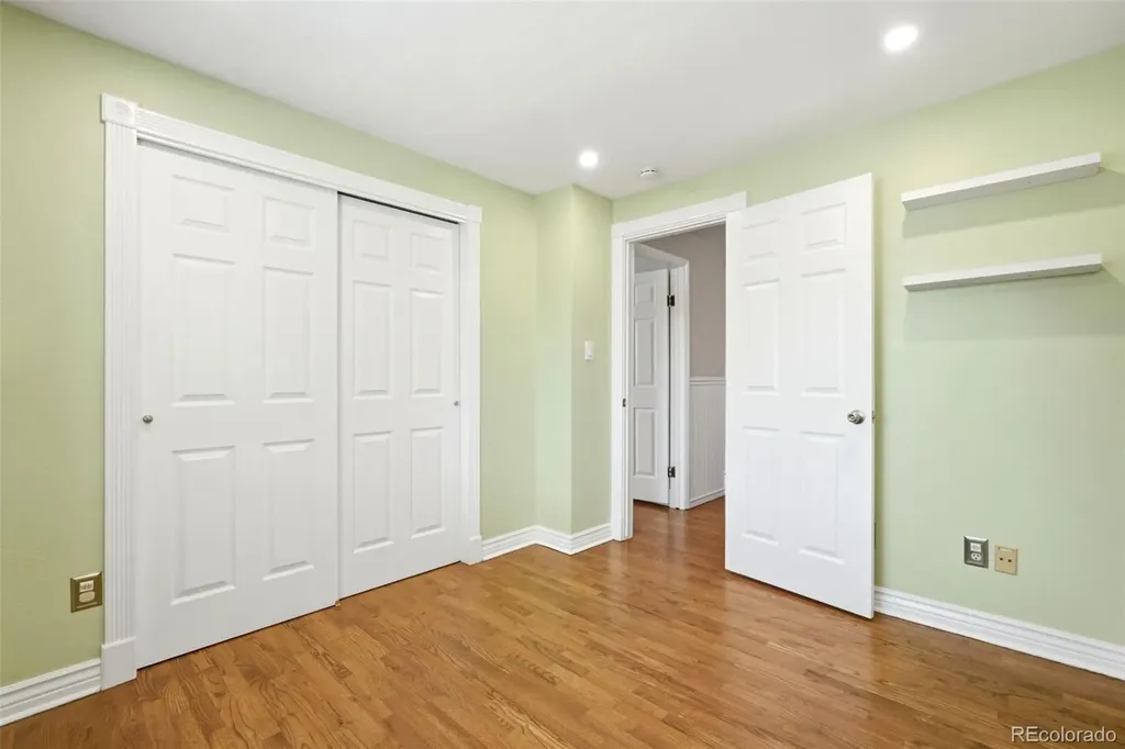 7705 E Napa Place Denver CO 80237