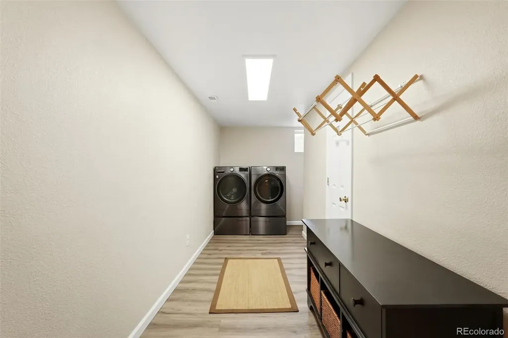 7705 E Napa Place Denver CO 80237