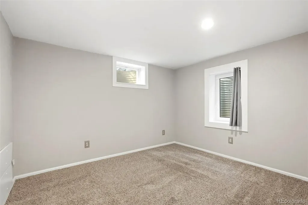 7705 E Napa Place Denver CO 80237