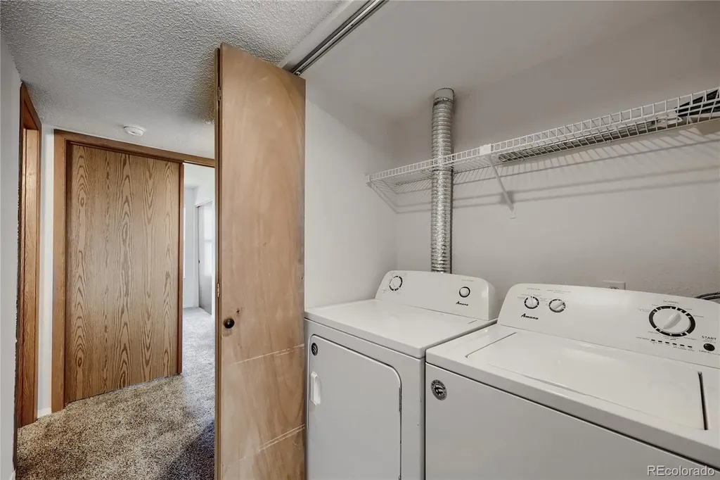1302 S Cathay Court Aurora CO 80017