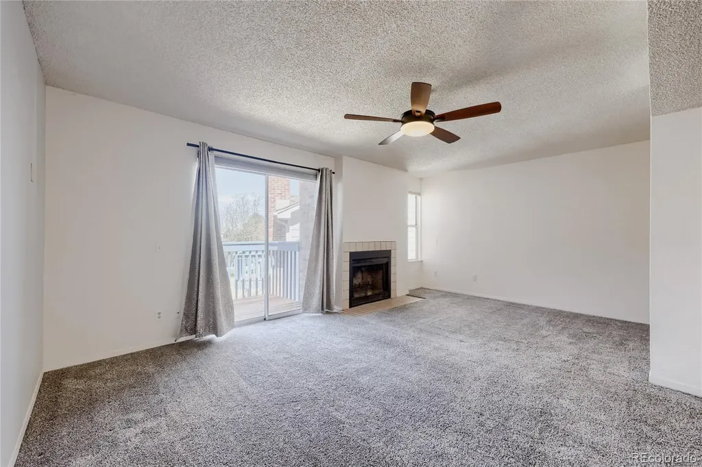 1302 S Cathay Court Aurora CO 80017