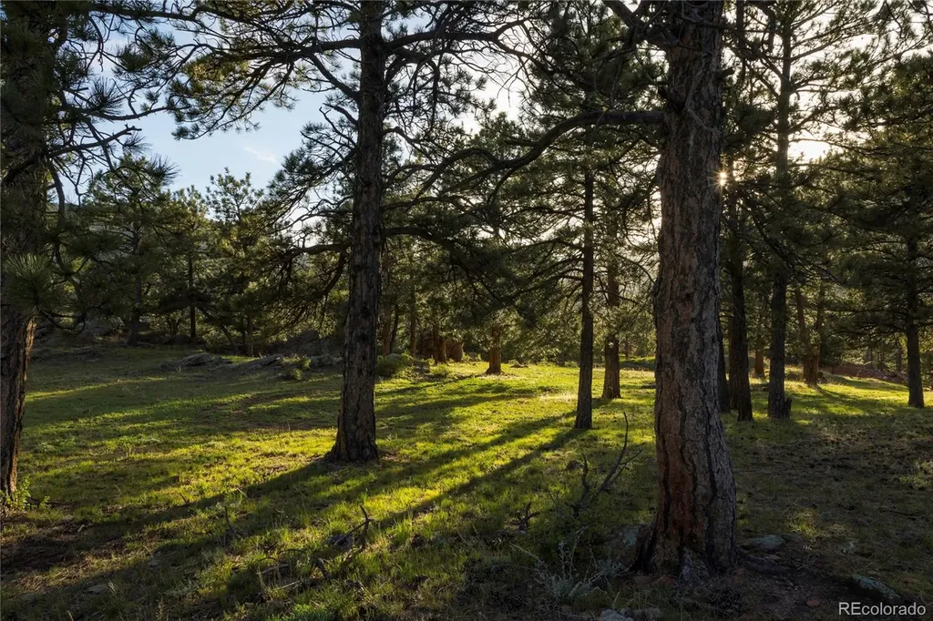28 N Moffat Road Arvada CO 80403
