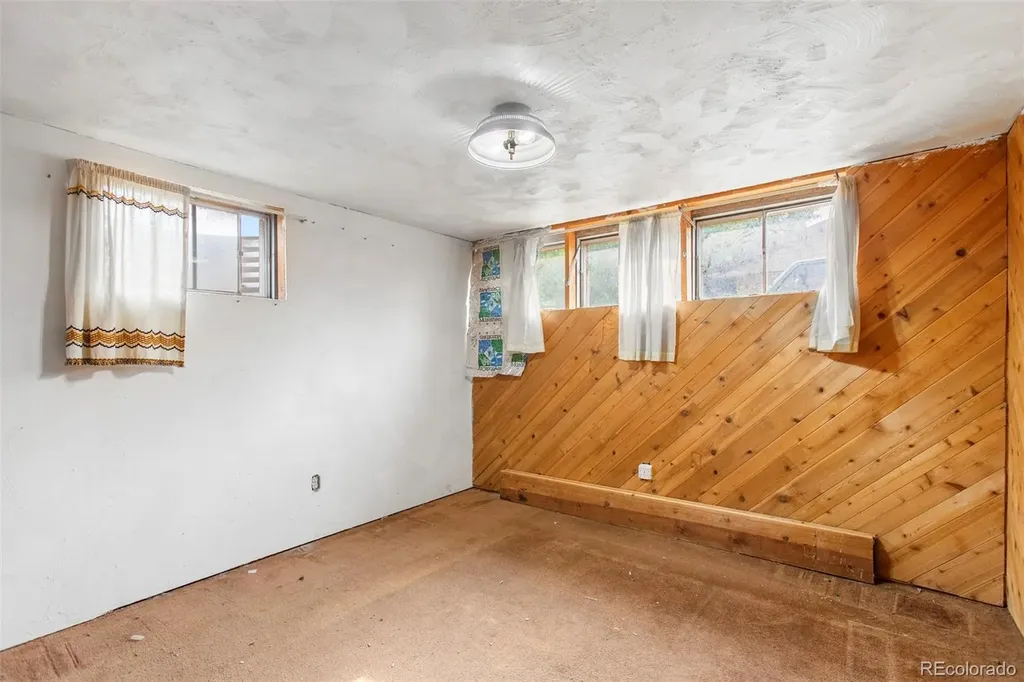 4259 E Fremont Avenue Littleton CO 80122