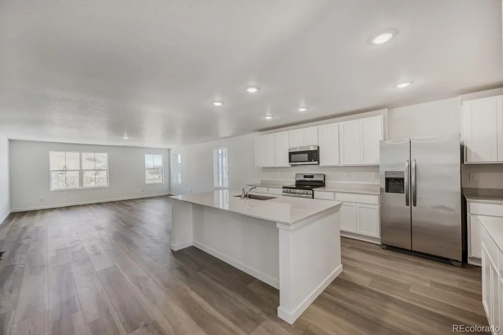 2640 Lower Crags Point Colorado Springs CO 80904