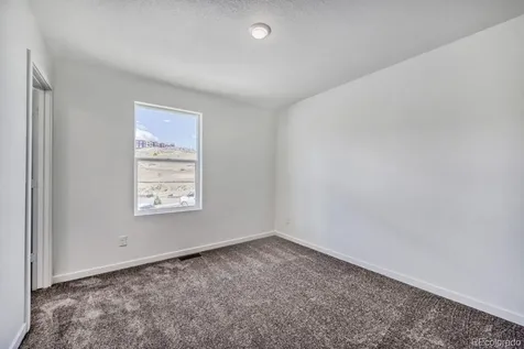 2640 Lower Crags Point Colorado Springs CO 80904
