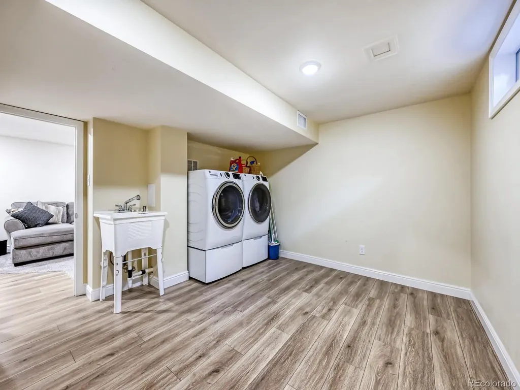 6767 E Dartmouth Avenue Denver CO 80224