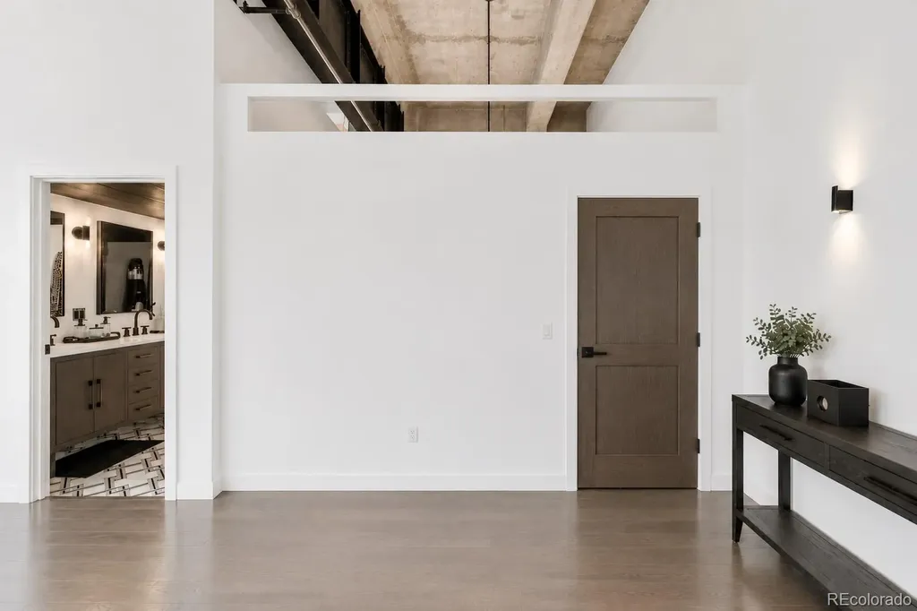 1090 Cherokee Street Denver CO 80204