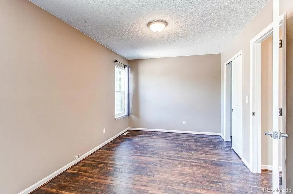 911 Park View Castle Rock CO 80104