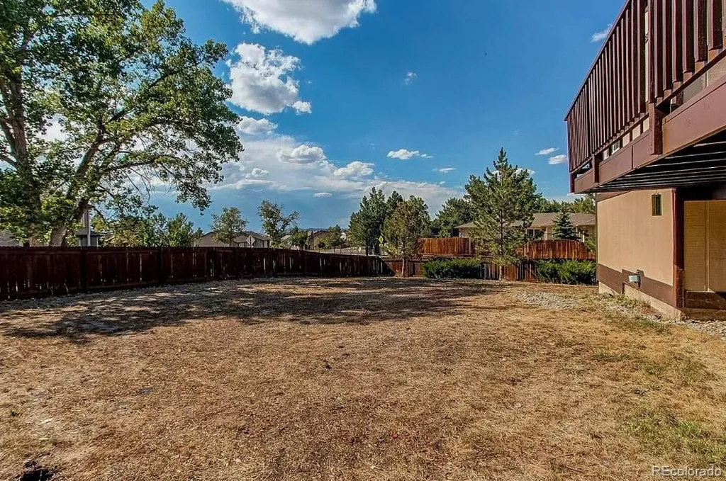 911 Park View Castle Rock CO 80104