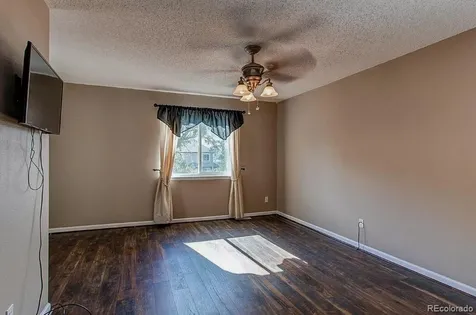 911 Park View Castle Rock CO 80104