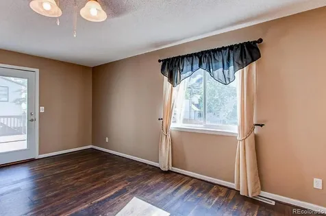 911 Park View Castle Rock CO 80104