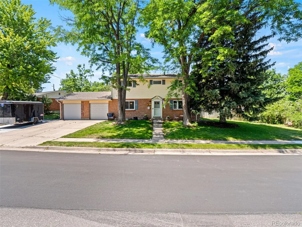 7329 S Tamarac Court Englewood CO 80112