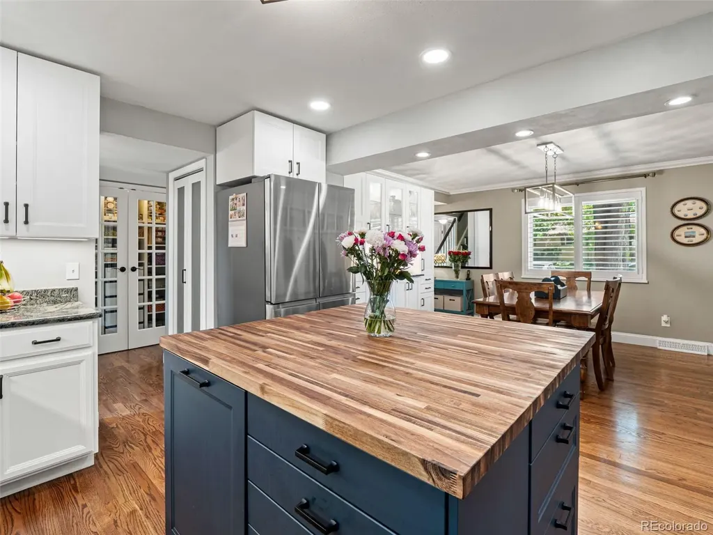 7329 S Tamarac Court Englewood CO 80112