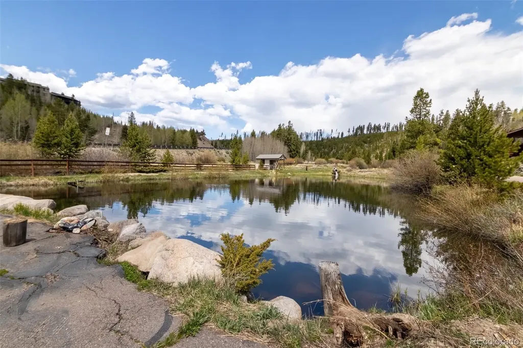 105 Lake Avenue Grand Lake CO 80447