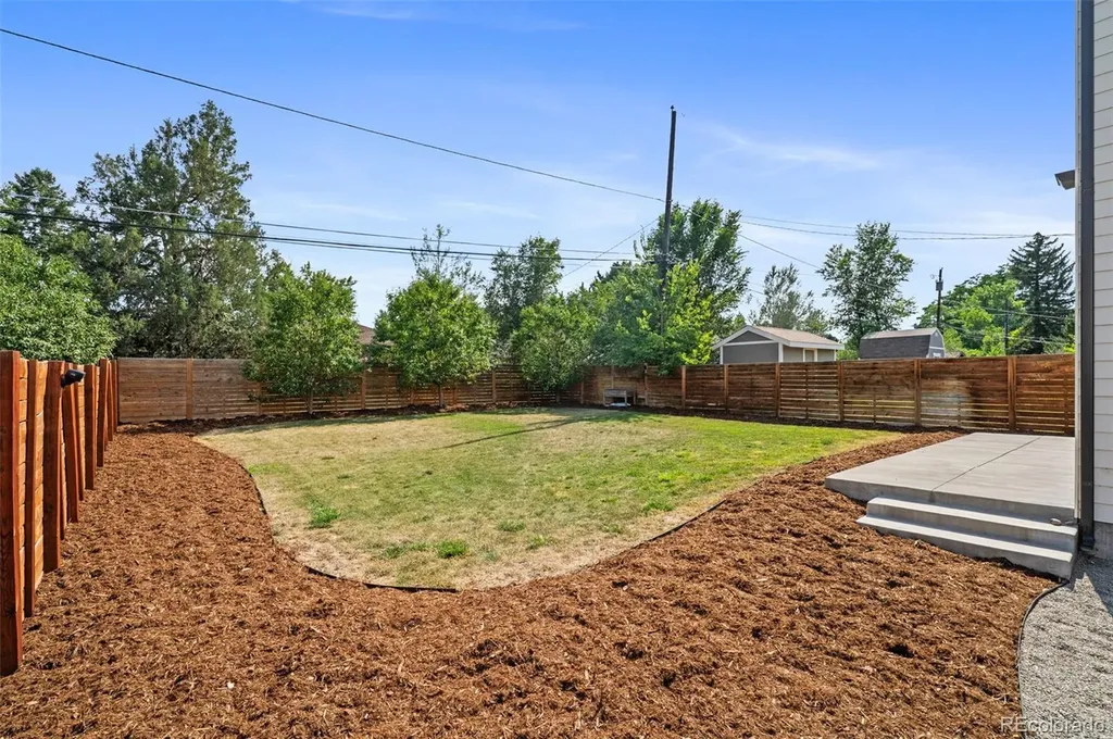 2234 W Parkhill Avenue Littleton CO 80120