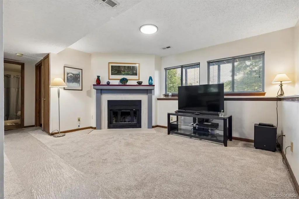 6058 S Swadley Way Littleton CO 80127