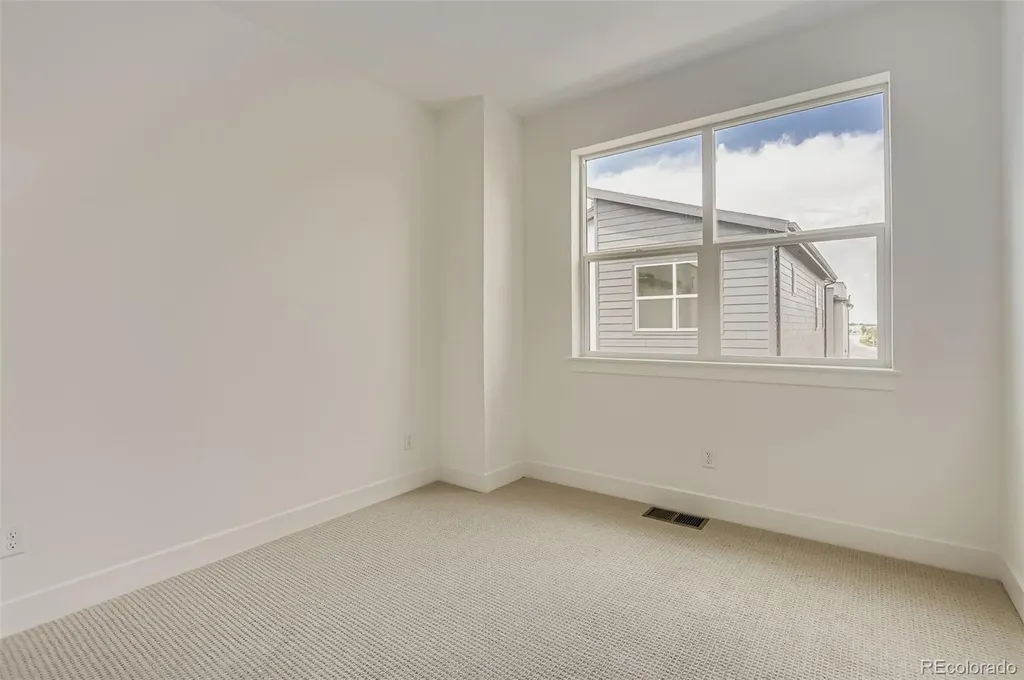 10886 E Hinsdale Circle Centennial CO 80112