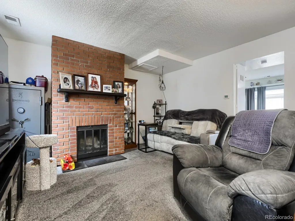 8763 Santa Fe Drive Thornton CO 80260