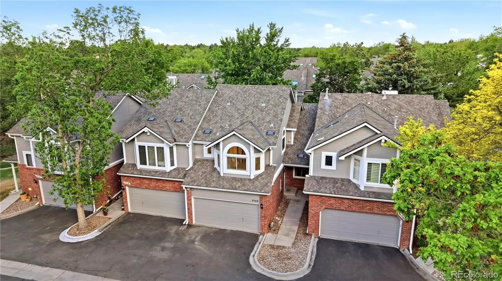 7522 S Monaco Way Centennial CO 80112