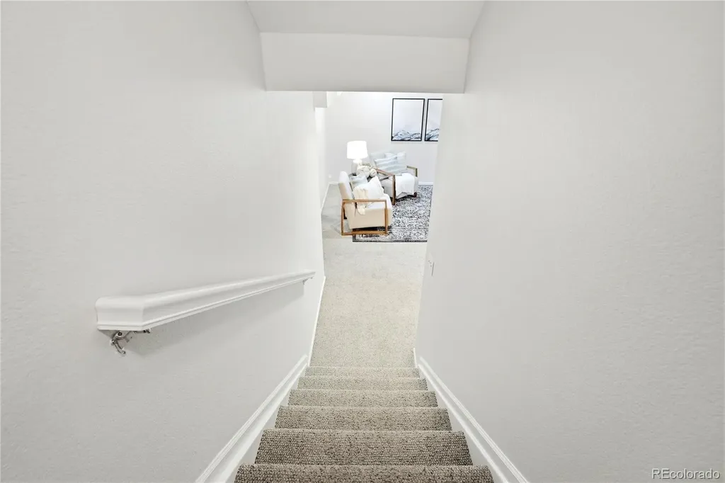 7522 S Monaco Way Centennial CO 80112