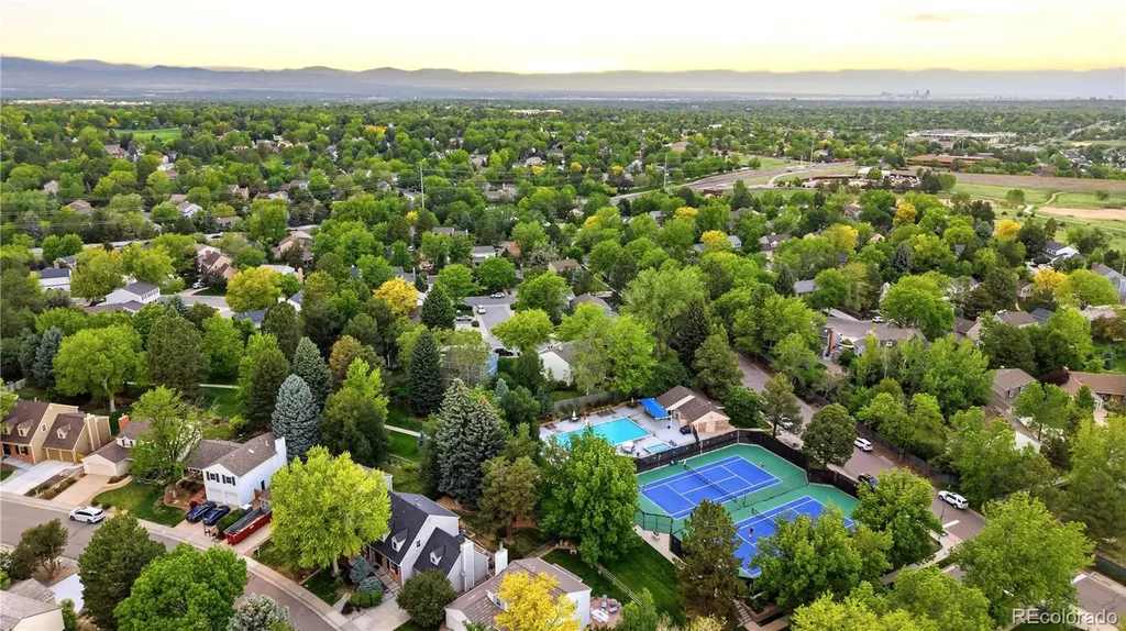 7522 S Monaco Way Centennial CO 80112