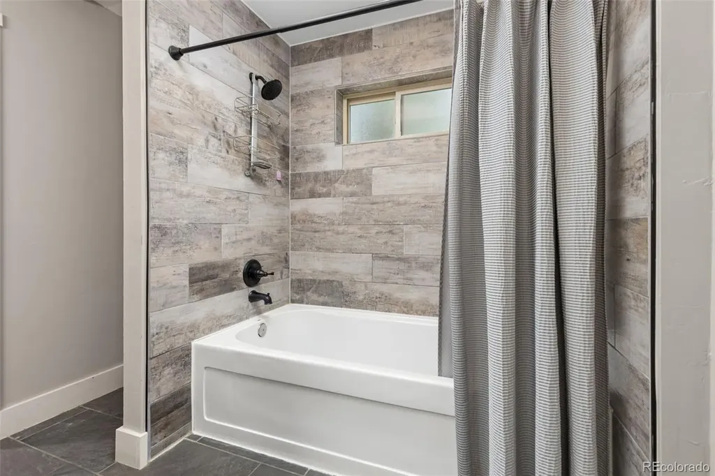 14 Deer Road Idaho Springs CO 80452
