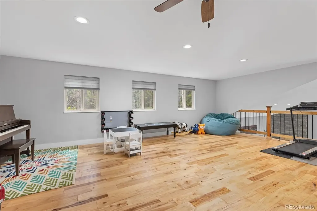 14 Deer Road Idaho Springs CO 80452