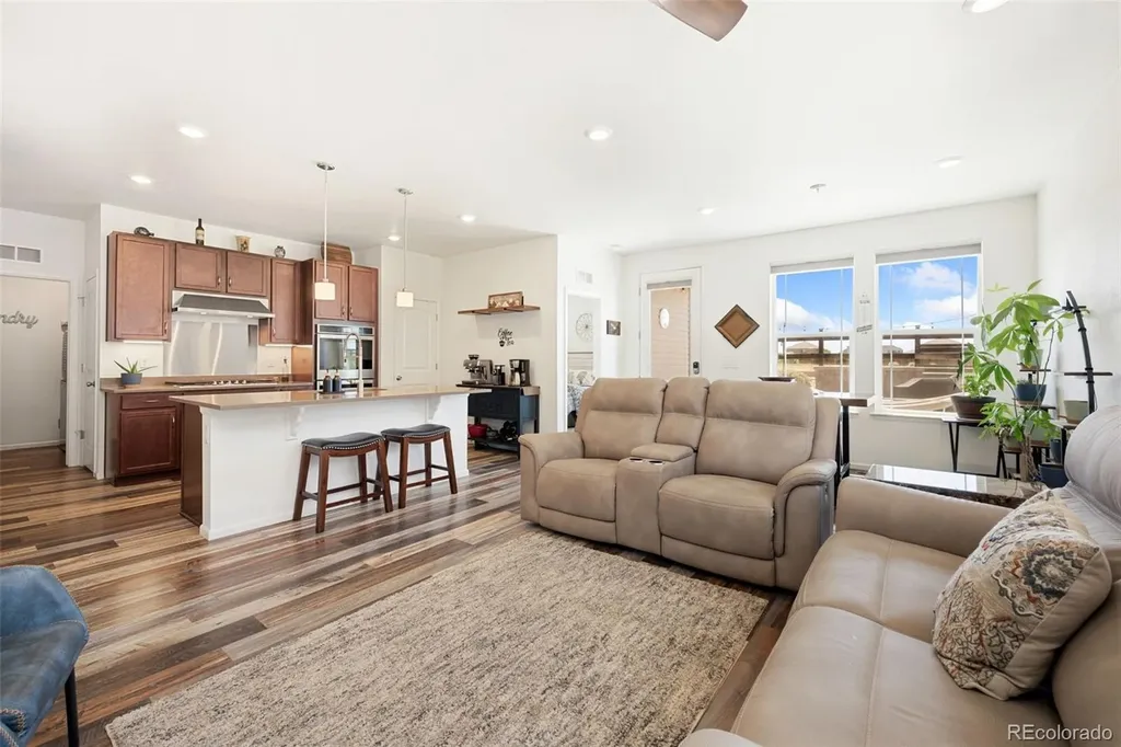 12791 Crane River Drive Longmont CO 80504
