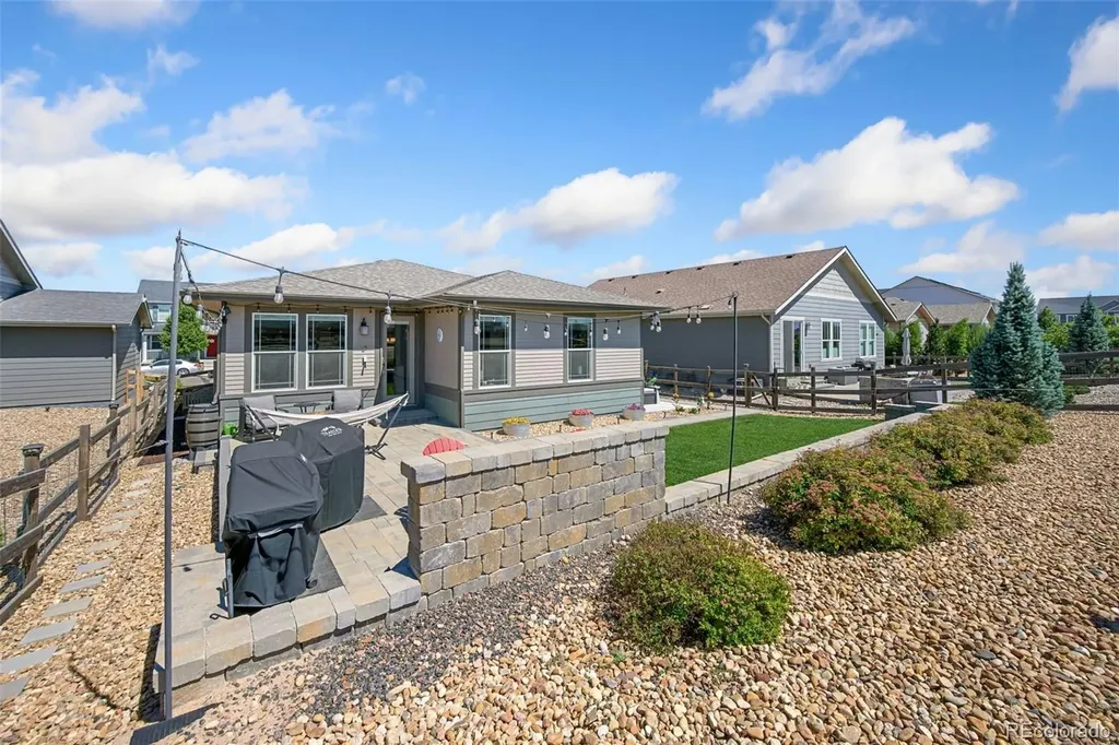 12791 Crane River Drive Longmont CO 80504
