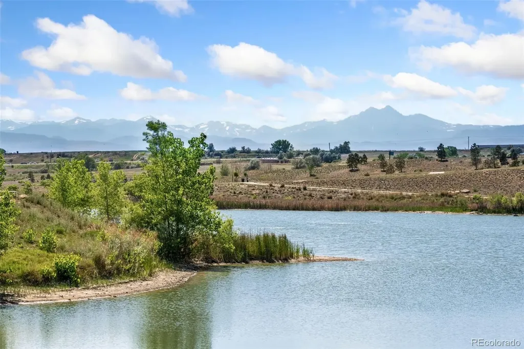 12791 Crane River Drive Longmont CO 80504