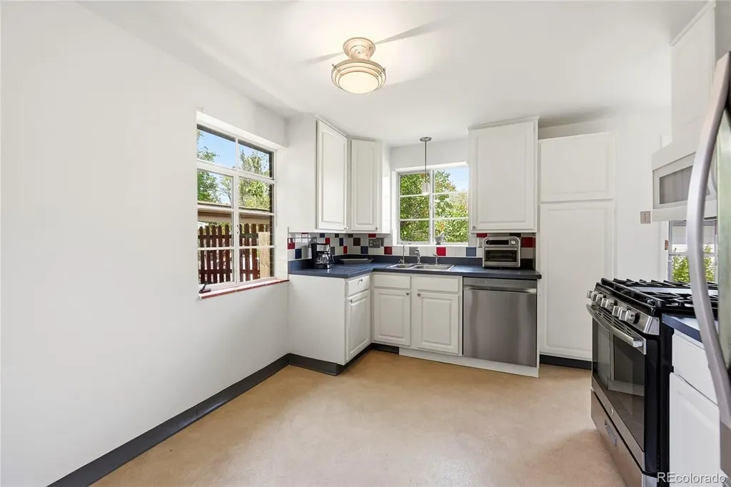 332 S Leyden Street Denver CO 80224
