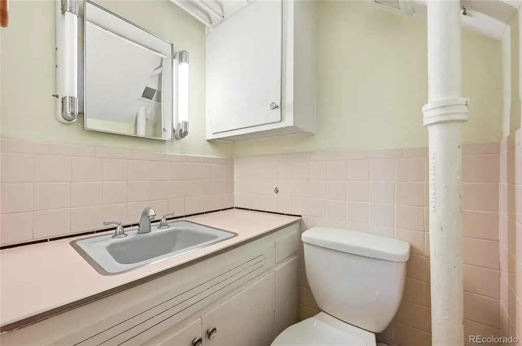 332 S Leyden Street Denver CO 80224