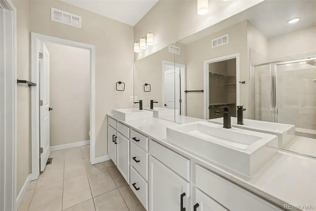1580 W 68th Lane Denver CO 80221