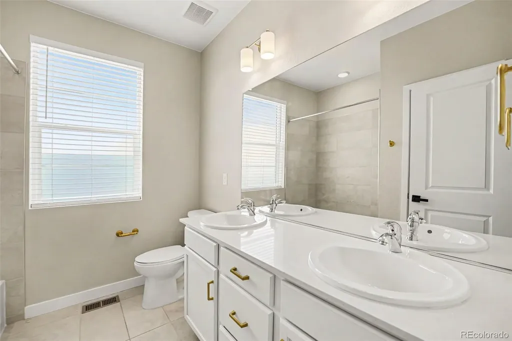 1580 W 68th Lane Denver CO 80221