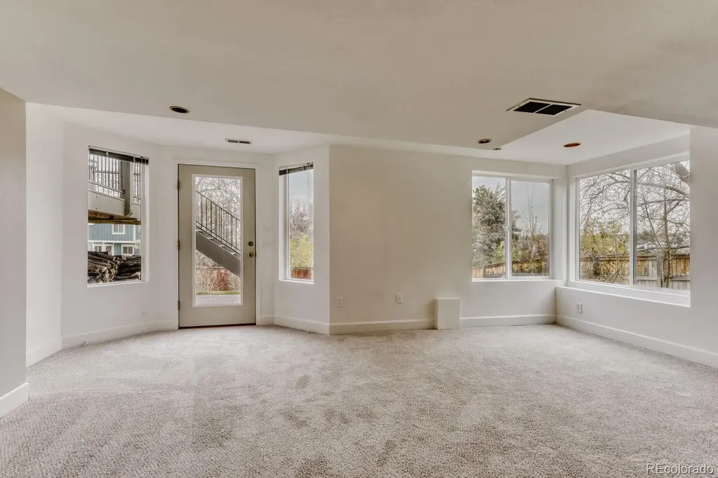 9378 Shadowglen Court Highlands Ranch CO 80126