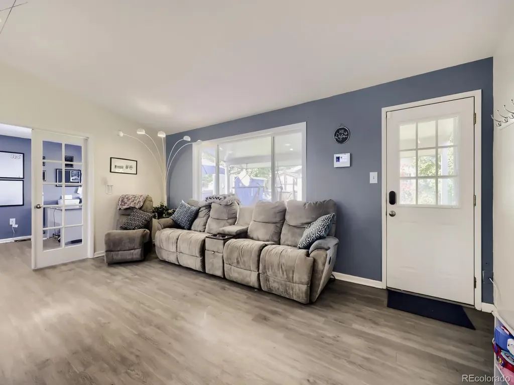 385 Main Street Broomfield CO 80020
