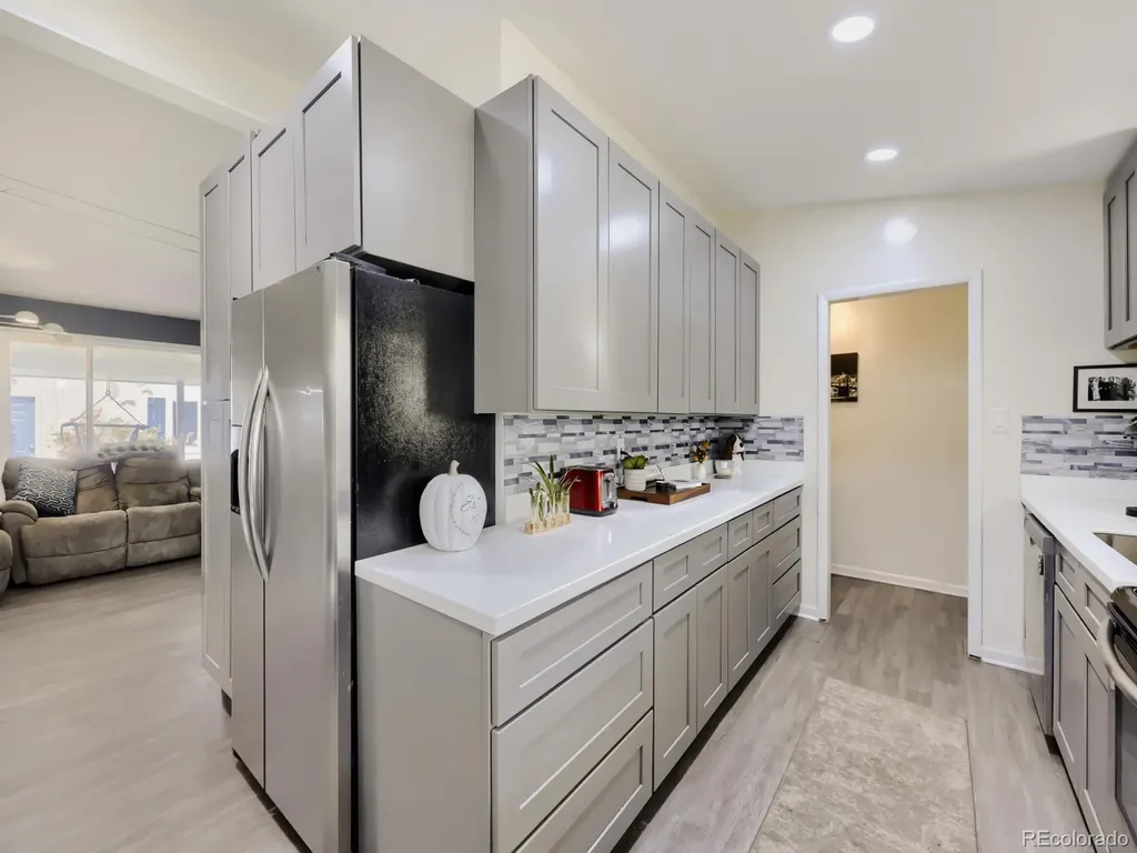 385 Main Street Broomfield CO 80020