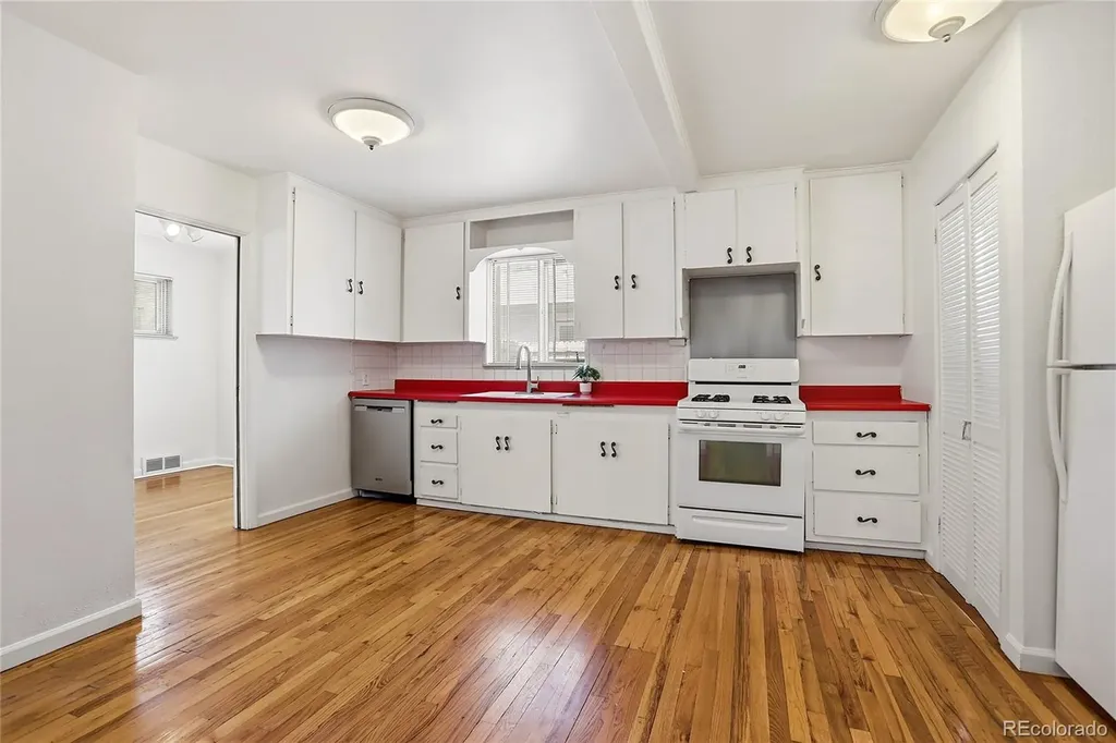 7115 E 6th Avenue Parkway Denver CO 80220